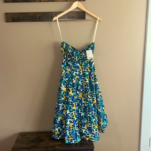 Anthropologie Dresses & Skirts - NWT “Girls From Savoy” Strapless Floral Dress